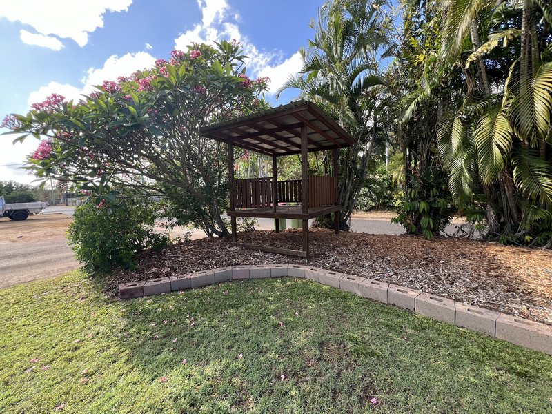 Photo - 9 Carcoola Court, Rocky Point QLD 4874 - Image 10