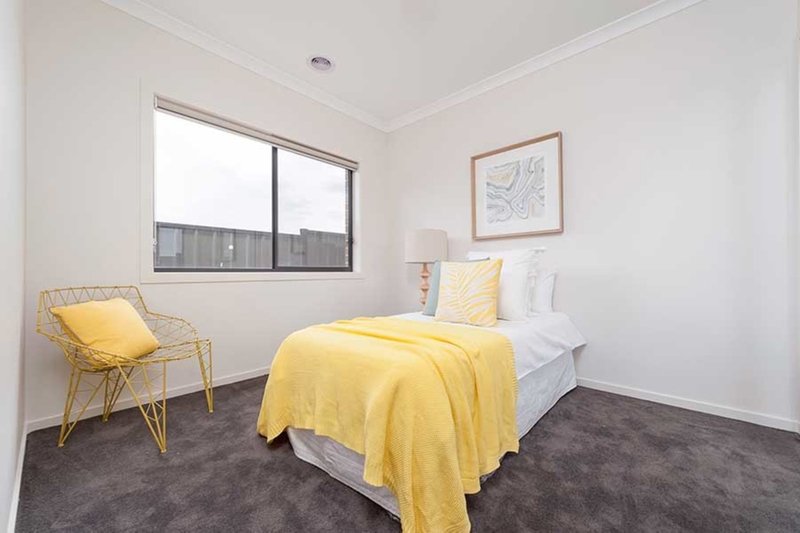 Photo - 9 Cardigan Street, Craigieburn VIC 3064 - Image 12