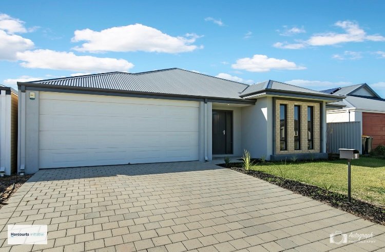 Photo - 9 Cardross Street, Brabham WA 6055 - Image 3