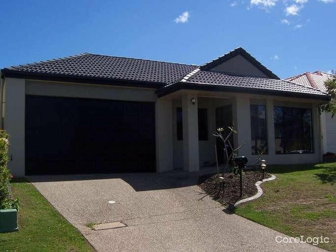 9 Carina Peak Drive, Varsity Lakes QLD 4227