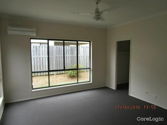 Photo - 9 Carina Peak Drive, Varsity Lakes QLD 4227 - Image 11