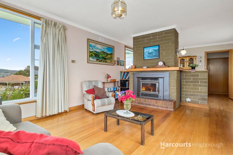 Photo - 9 Carita Road, Blackmans Bay TAS 7052 - Image 5