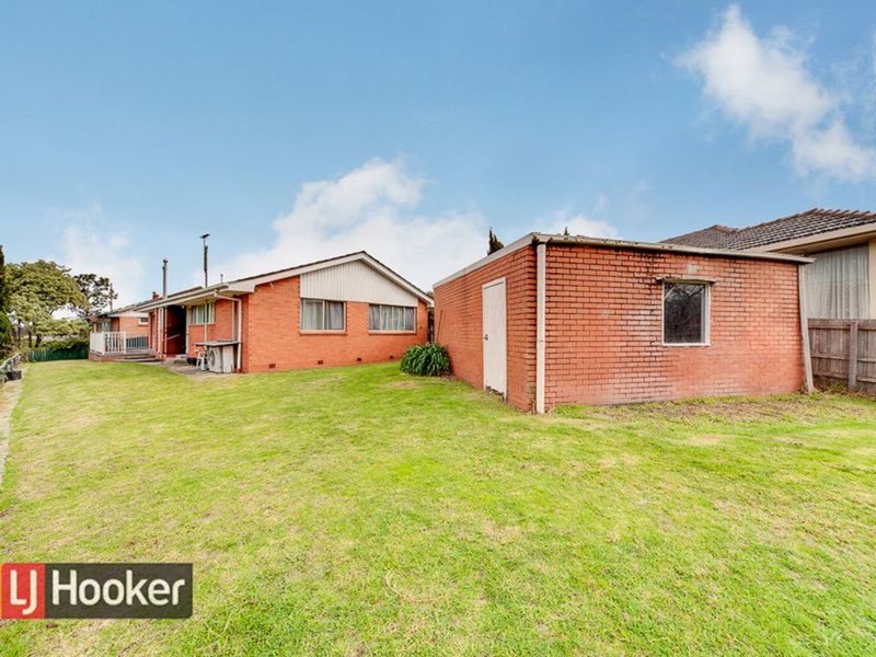 Photo - 9 Carlyon Crt , Springvale VIC 3171 - Image 16