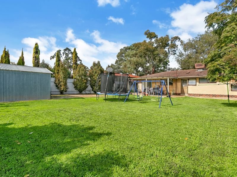 Photo - 9 Carmela Avenue, Morphett Vale SA 5162 - Image 13