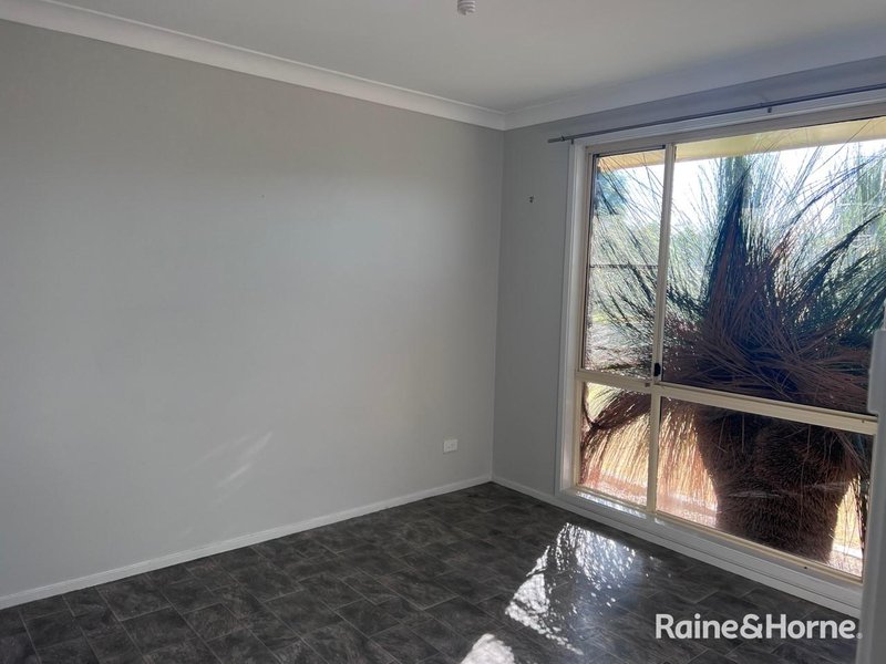 Photo - 9 Carole Drive, Kootingal NSW 2352 - Image 4