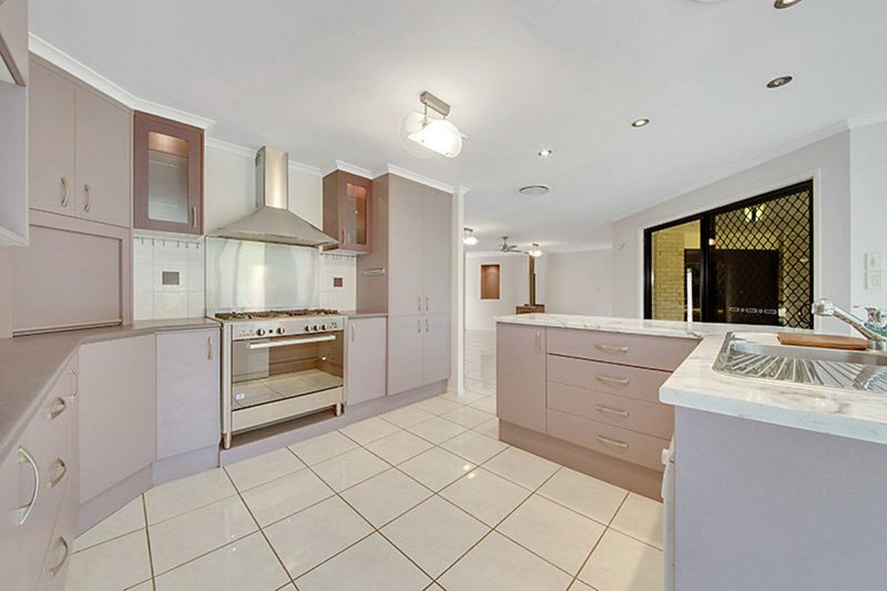 Photo - 9 Carthurbie Court, New Auckland QLD 4680 - Image 2