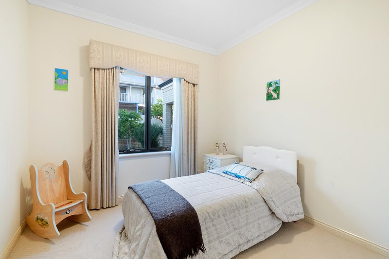 Photo - 9 Castellon Crescent, Coogee WA 6166 - Image 24