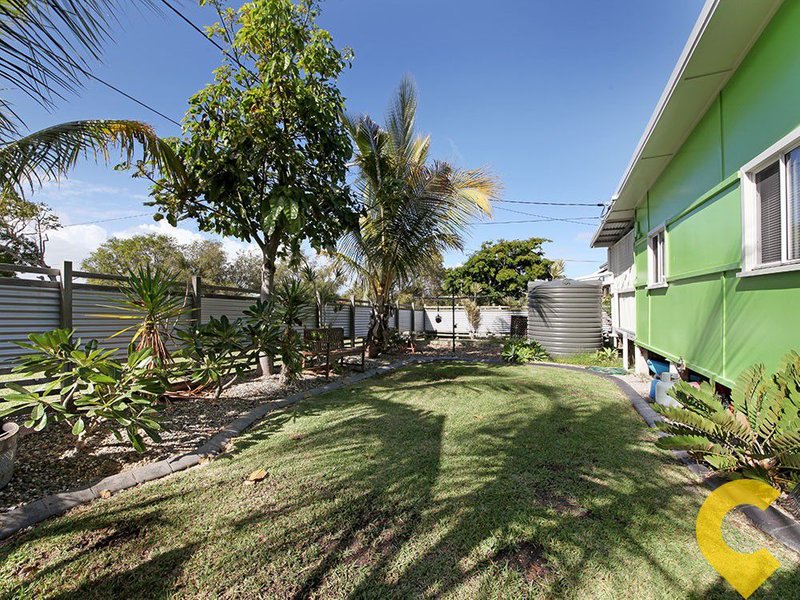 Photo - 9 Cathie Street, Clontarf QLD 4019 - Image 8