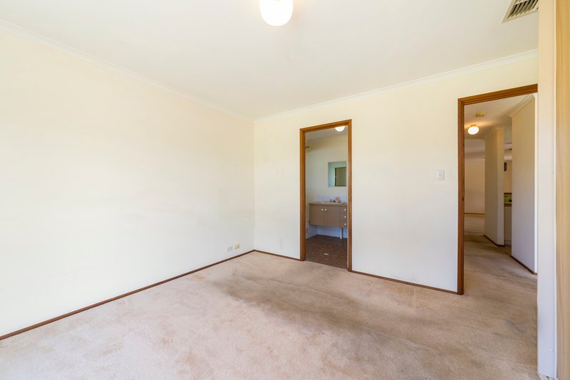 Photo - 9 Causby Crescent, Willaston SA 5118 - Image 13