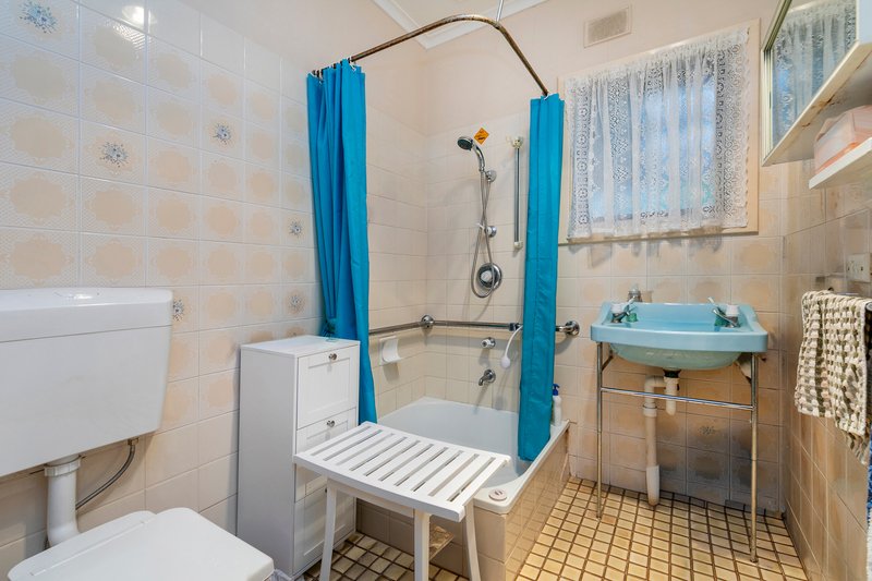 Photo - 9 Cawrse Street, Davoren Park SA 5113 - Image 6