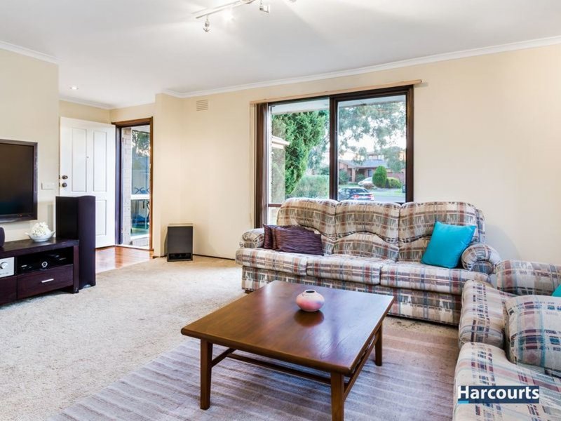 Photo - 9 Celestial Court, Rowville VIC 3178 - Image 3