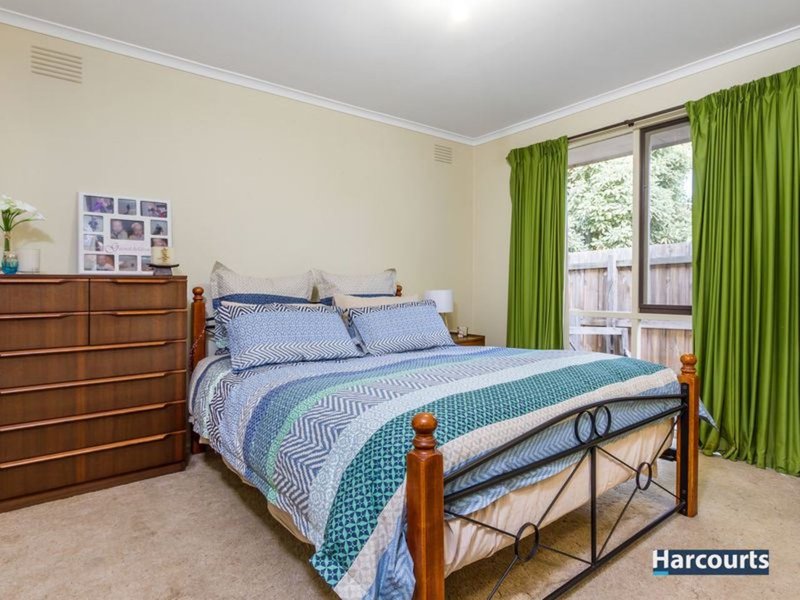 Photo - 9 Celestial Court, Rowville VIC 3178 - Image 6