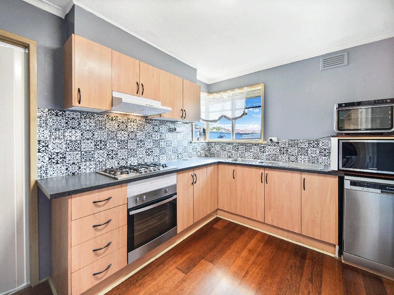Photo - 9 Centenary Court, Keysborough VIC 3173 - Image 6