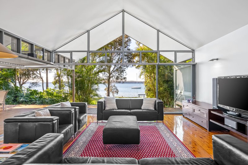 Photo - 9 Centour Street, Balcolyn NSW 2264 - Image 6
