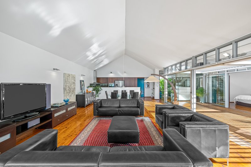 Photo - 9 Centour Street, Balcolyn NSW 2264 - Image 8