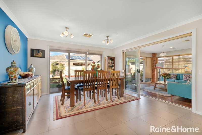Photo - 9 Cepora Road, Tarneit VIC 3029 - Image 7