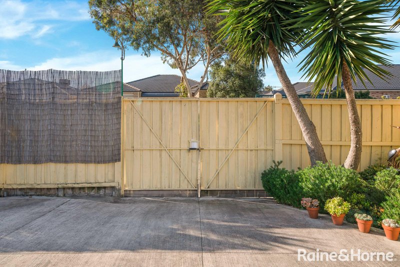 Photo - 9 Cepora Road, Tarneit VIC 3029 - Image 24