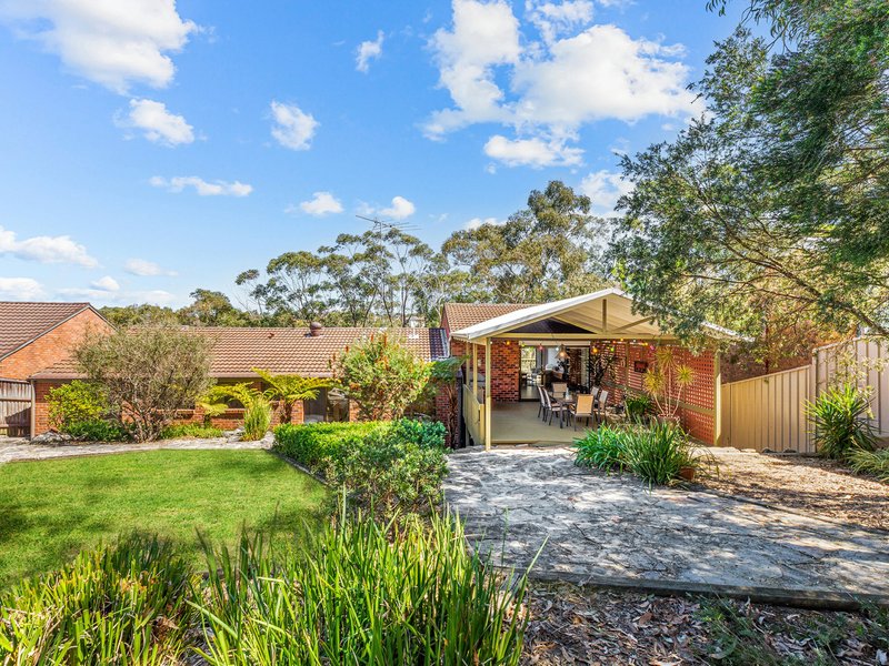 Photo - 9 Chainmail Crescent, Castle Hill NSW 2154 - Image 9