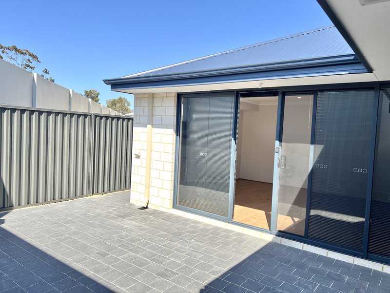 Photo - 9 Chakra Loop, Southern River WA 6110 - Image 2