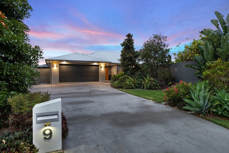 Photo - 9 Challenger Way, Coomera Waters QLD 4209 - Image 25