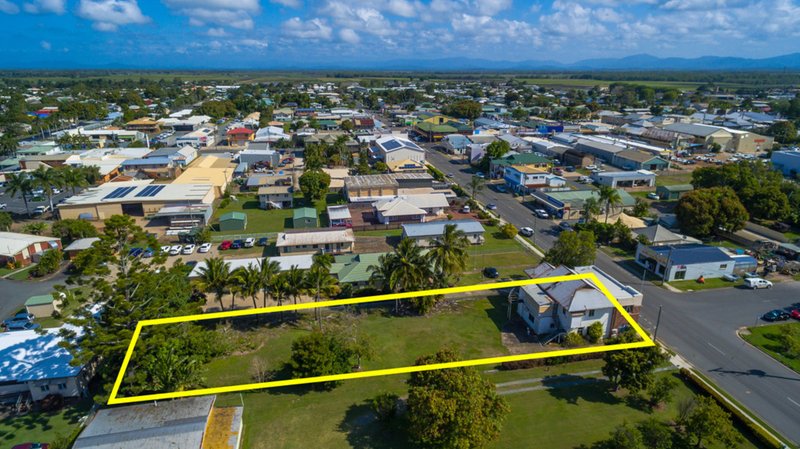 Photo - 9 Chapman Street, Proserpine QLD 4800 - Image 3