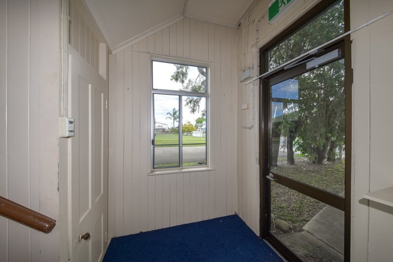 Photo - 9 Chapman Street, Proserpine QLD 4800 - Image 24