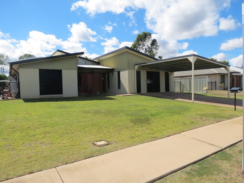 9 Charlton Street, Emerald QLD 4720