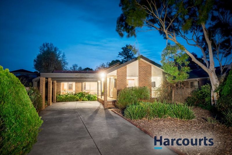 Photo - 9 Chequers Close, Wantirna VIC 3152 - Image 3