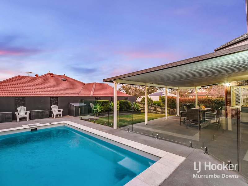 Photo - 9 Cherington Way, Murrumba Downs QLD 4503 - Image 2