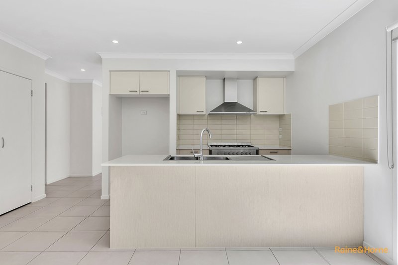 Photo - 9 Cherish Drive, Tarneit VIC 3029 - Image 7