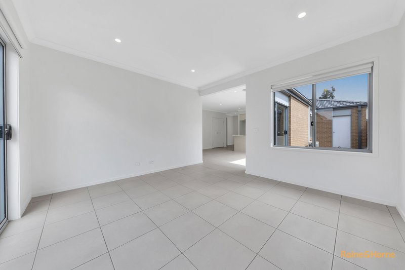 Photo - 9 Cherish Drive, Tarneit VIC 3029 - Image 11