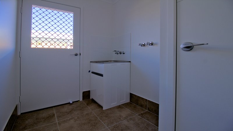 Photo - 9 Cherry Venture Drive, Eli Waters QLD 4655 - Image 19