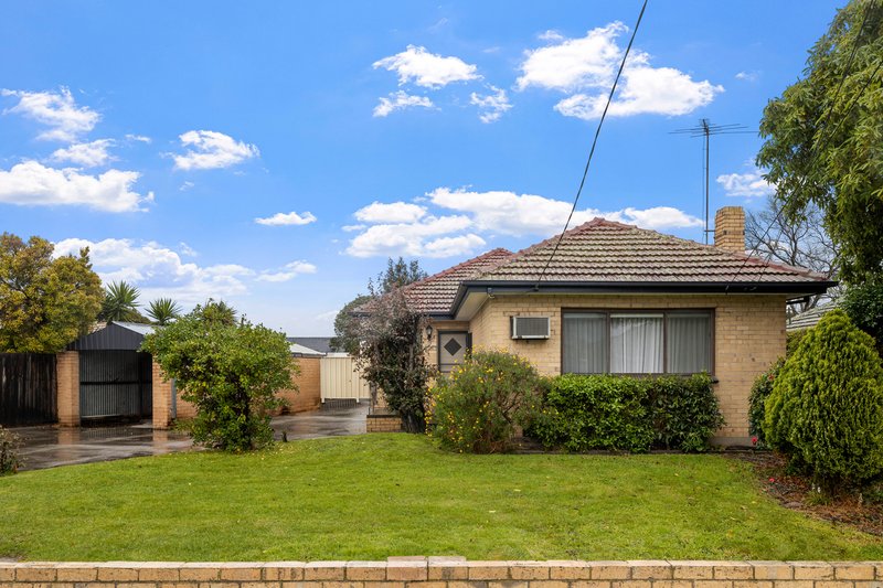 9 Chowne Street, Lalor VIC 3075