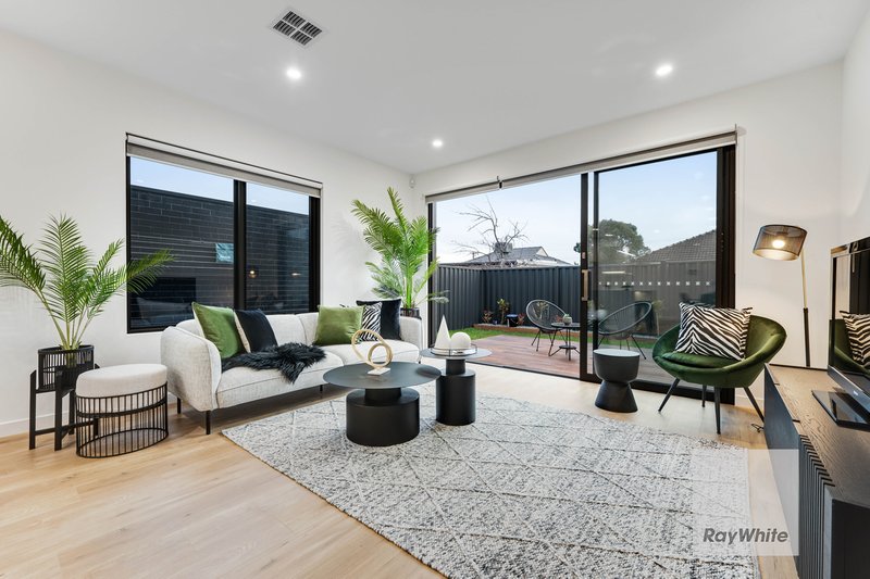 Photo - 9 Christopher Crescent, Tullamarine VIC 3043 - Image 10