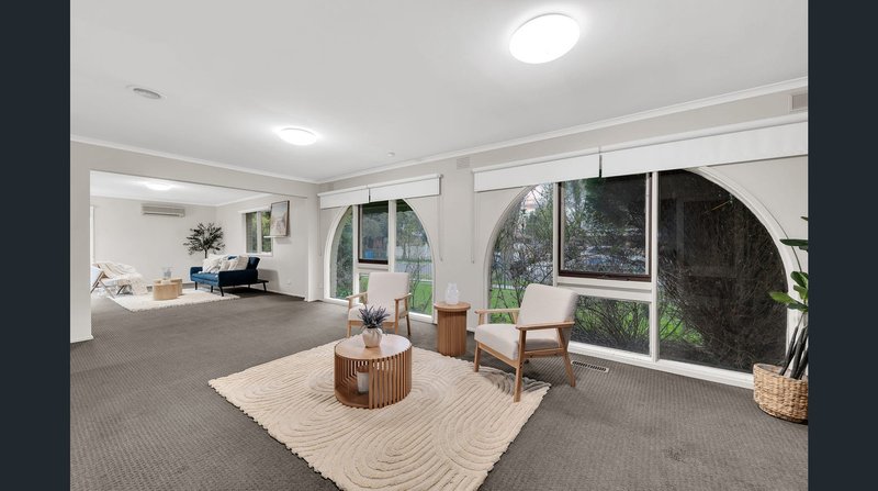 Photo - 9 Circle Drive, Cranbourne VIC 3977 - Image 4