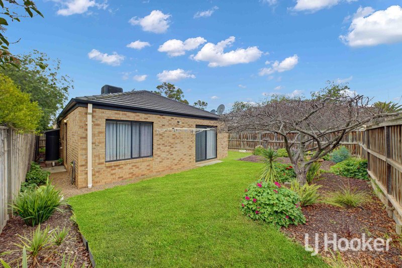 Photo - 9 Citronelle Circuit, Brookfield VIC 3338 - Image 11