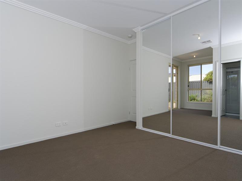 Photo - 9 Clement Terrace, Christies Beach SA 5165 - Image 6