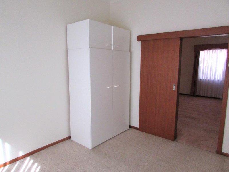 Photo - 9 Clevedon Road, Hurstville NSW 2220 - Image 6