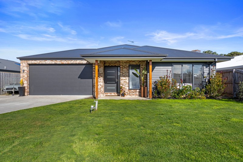 9 Cliffy Place, Inverloch VIC 3996