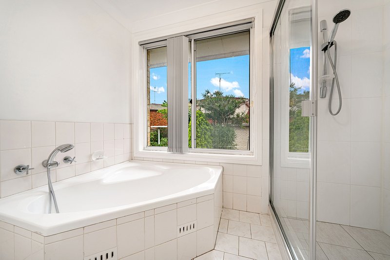 Photo - 9 Clunies Place, Bonnyrigg Heights NSW 2177 - Image 6