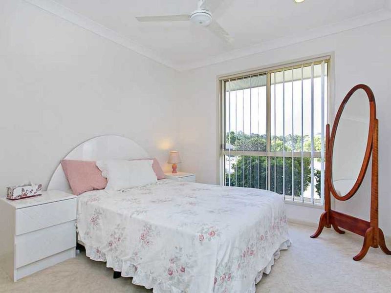 Photo - 9 Cobb Court, Mudgeeraba QLD 4213 - Image 15