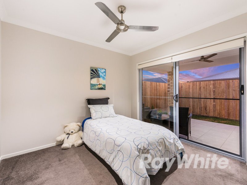 Photo - 9 Cobblestone Avenue, Logan Reserve QLD 4133 - Image 6