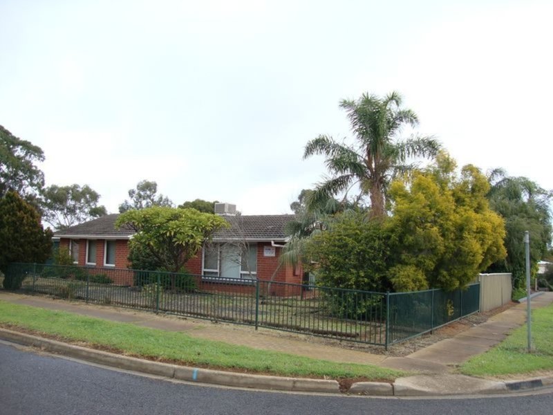 9 Cochran Street, Elizabeth Downs SA 5113