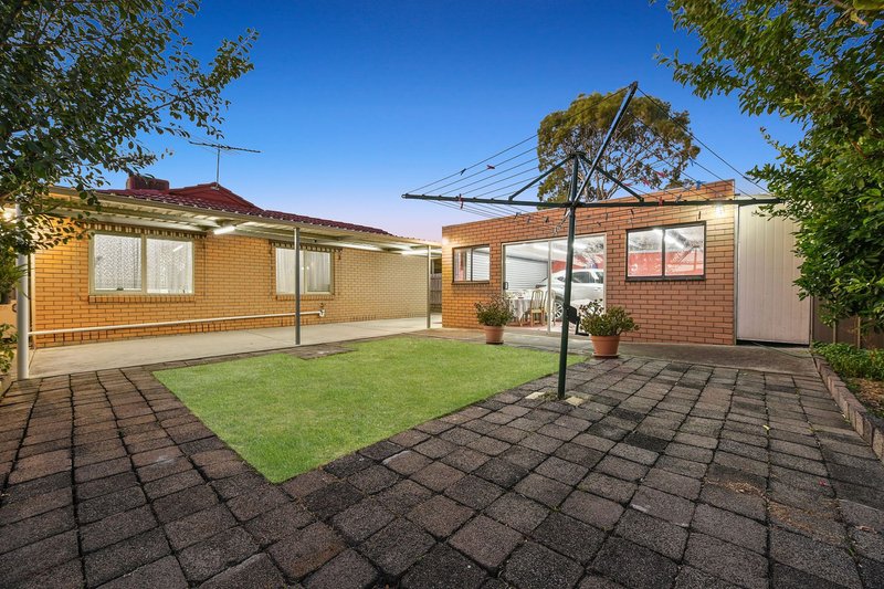 Photo - 9 Colchester Court, Keysborough VIC 3173 - Image 14