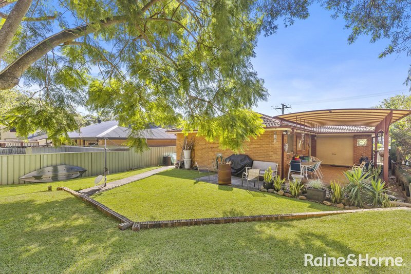 Photo - 9 Collaroy Close, Chittaway Bay NSW 2261 - Image 2