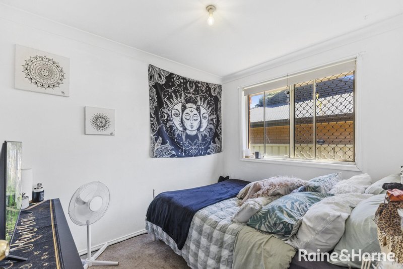 Photo - 9 Collaroy Close, Chittaway Bay NSW 2261 - Image 9