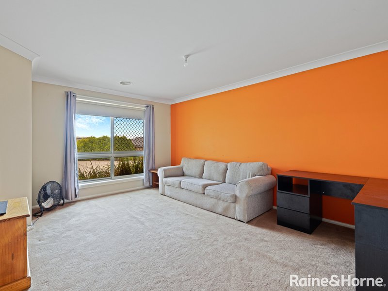 Photo - 9 Colonial Circuit, Kelso NSW 2795 - Image 6