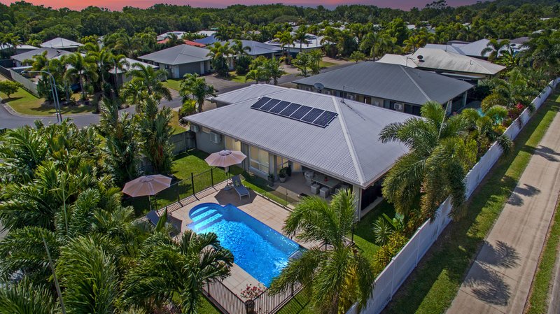 Photo - 9 Como Close, Kewarra Beach QLD 4879 - Image 8