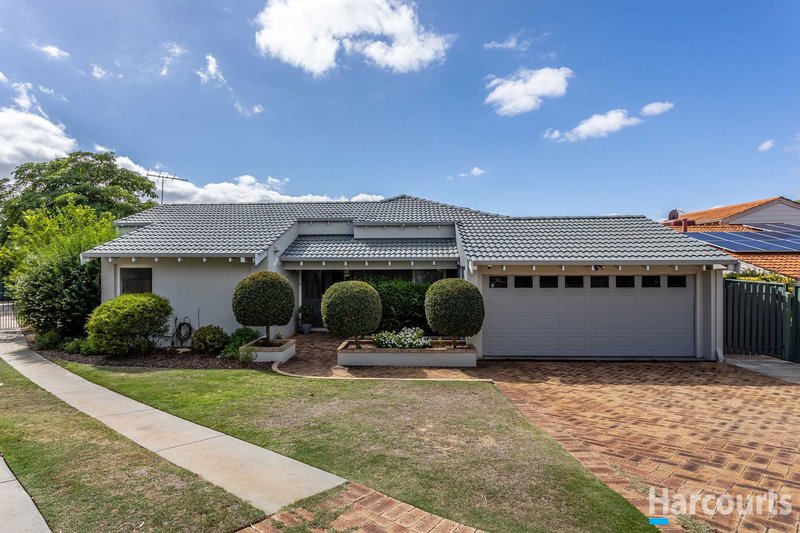 9 Comstock Way, Woodvale WA 6026