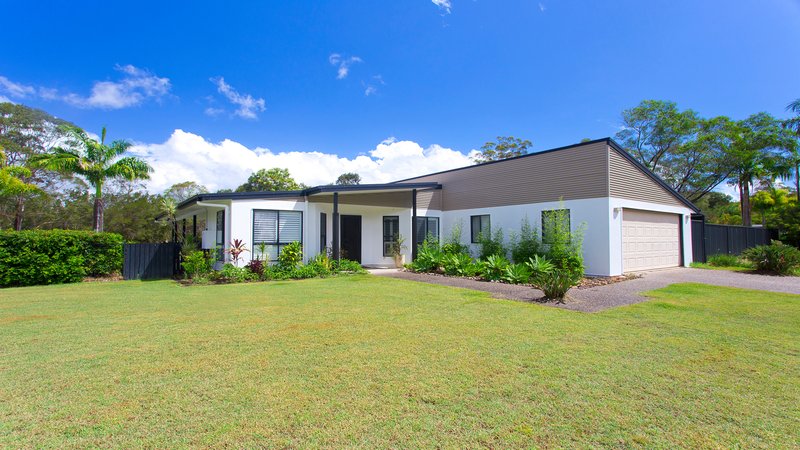 9 Coolah Place, Cooroibah QLD 4565